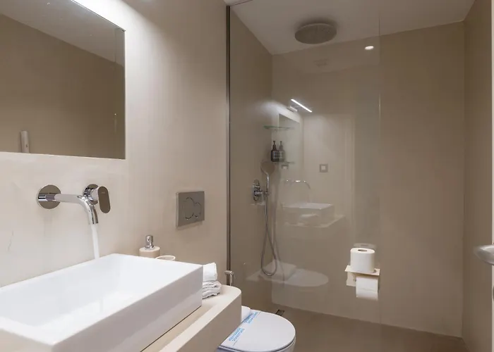 Aneliz Parikia (Paros)